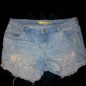 💙🖤Old Navy Boyfriend Distressed Relax Fit Shorts🖤💙